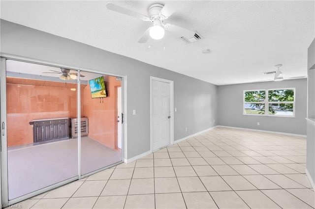 1391 Sourwood CT, North Fort Myers, FL 33917