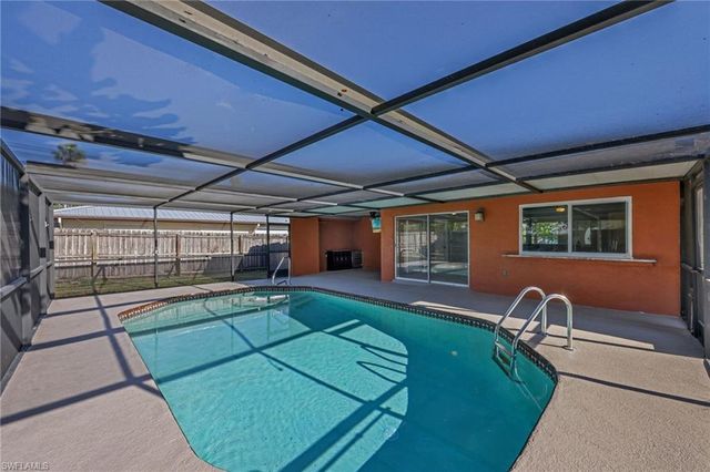 1391 Sourwood CT, North Fort Myers, FL 33917