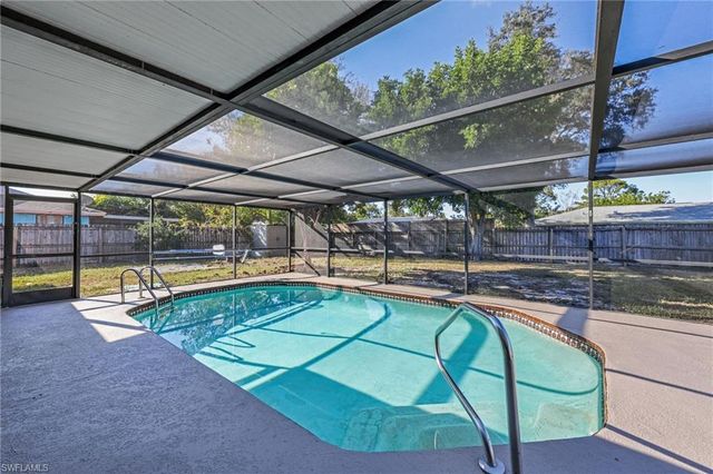 1391 Sourwood CT, North Fort Myers, FL 33917