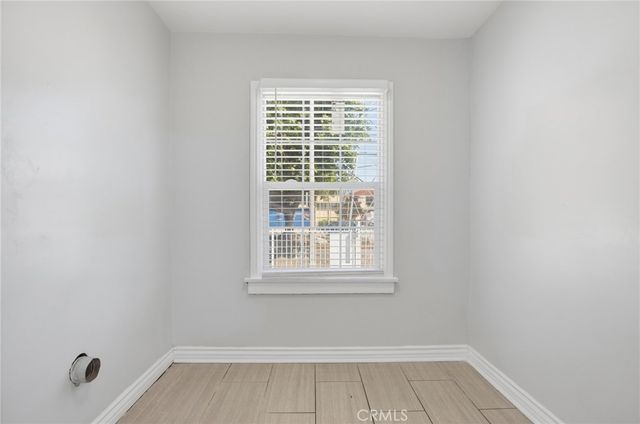 428 W 98th, Los Angeles, CA 90003
