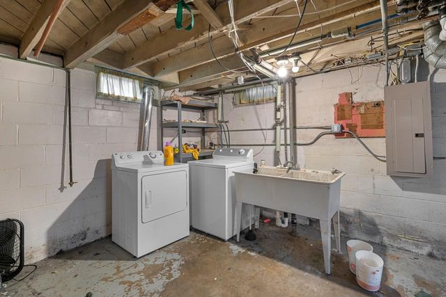 2777 S 47th STREET, Milwaukee, WI 53219