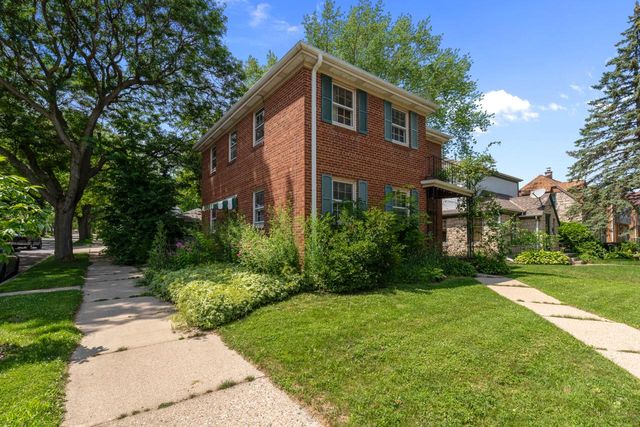 2777 S 47th STREET, Milwaukee, WI 53219