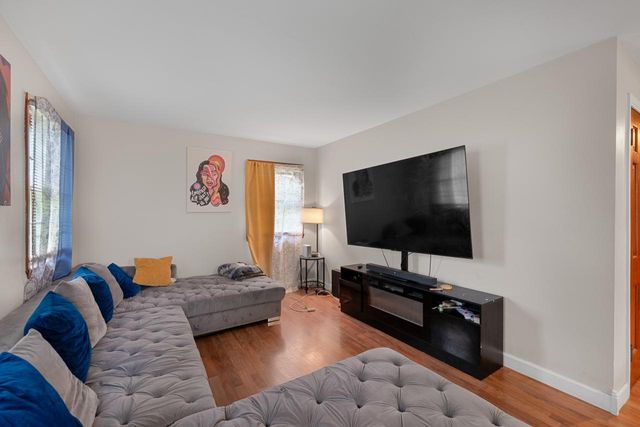2777 S 47th STREET, Milwaukee, WI 53219