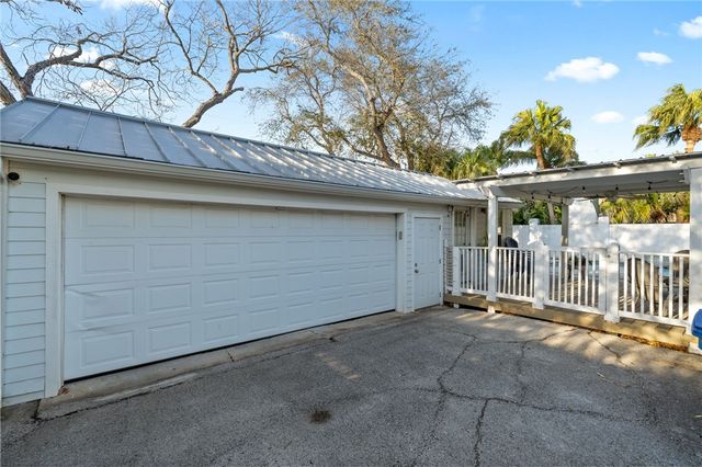 214 Chandler Lane, Corpus Christi, TX 78404