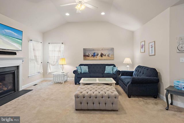 10 GOLDEN EAGLE DR, Ocean View, DE 19970