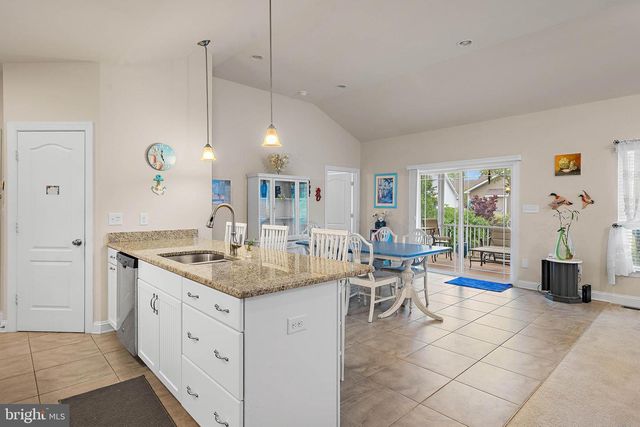 10 GOLDEN EAGLE DR, Ocean View, DE 19970