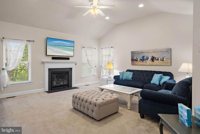 10 GOLDEN EAGLE DR, Ocean View, DE 19970