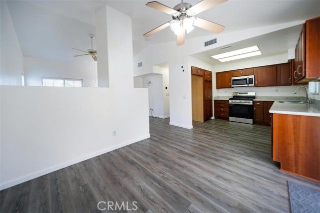 25085 Laguna Honda, Hemet, CA 92544