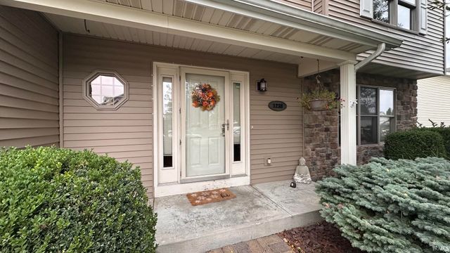 1238 Crimson Leaf Drive, Goshen, IN 46526