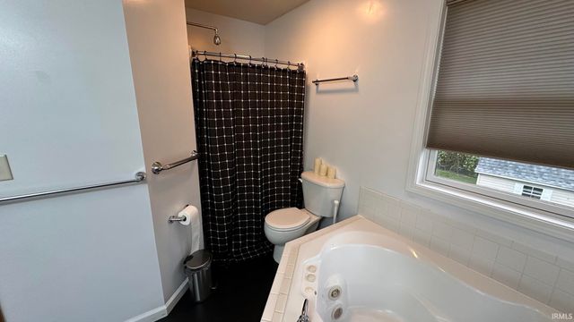 1238 Crimson Leaf Drive, Goshen, IN 46526