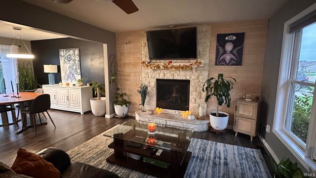1238 Crimson Leaf Drive, Goshen, IN 46526