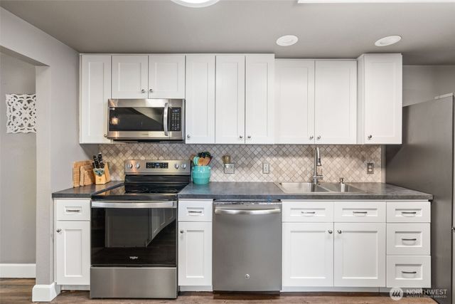 953 Liberty Street SW, Olympia, WA 98512