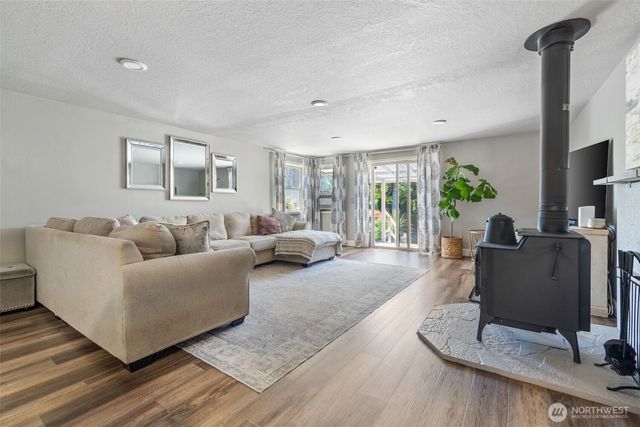 953 Liberty Street SW, Olympia, WA 98512