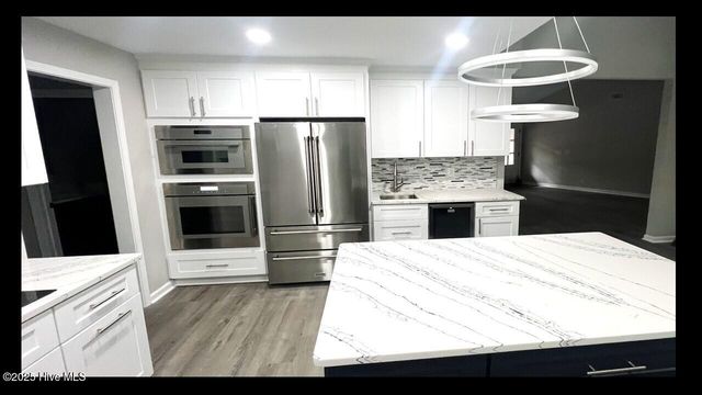 20 Sunfield Drive, Carolina Shores, NC 28467