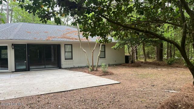 20 Sunfield Drive, Carolina Shores, NC 28467
