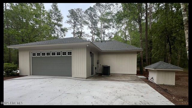 20 Sunfield Drive, Carolina Shores, NC 28467