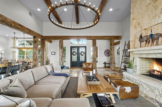 1043 Twin River River, Canyon Lake, TX 78133