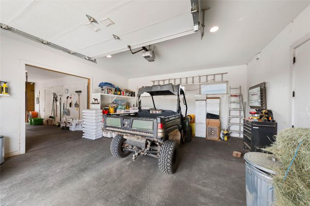 1043 Twin River River, Canyon Lake, TX 78133