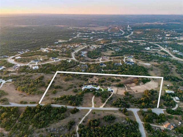 1043 Twin River River, Canyon Lake, TX 78133