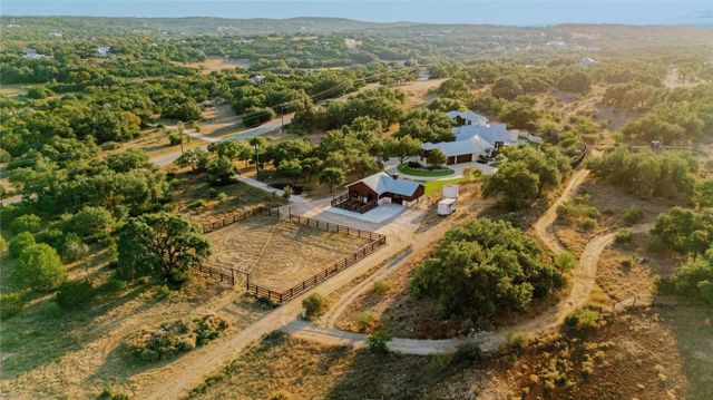 1043 Twin River River, Canyon Lake, TX 78133