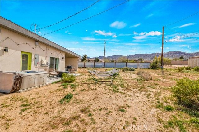 7276 Encina Road, Joshua Tree, CA 92252
