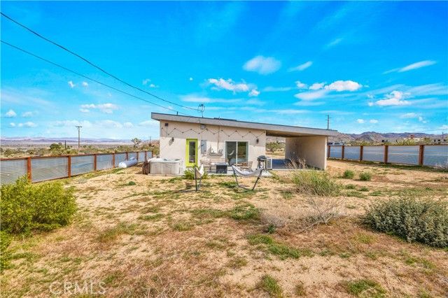 7276 Encina Road, Joshua Tree, CA 92252