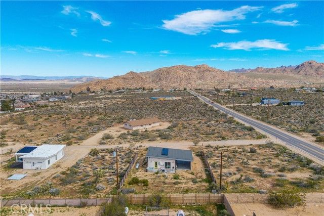 7276 Encina Road, Joshua Tree, CA 92252