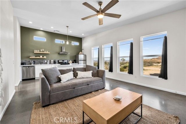 7276 Encina Road, Joshua Tree, CA 92252