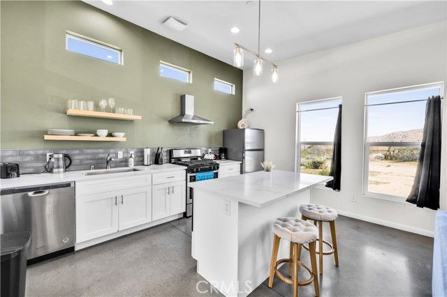 7276 Encina Road, Joshua Tree, CA 92252