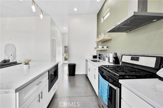 7276 Encina Road, Joshua Tree, CA 92252