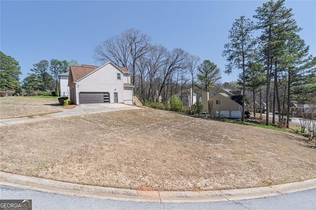 1882 Skidmore Circle, Lawrenceville, GA 30044