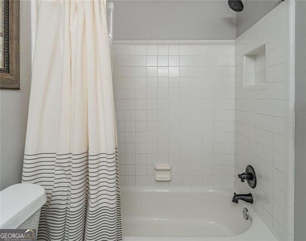 1882 Skidmore Circle, Lawrenceville, GA 30044