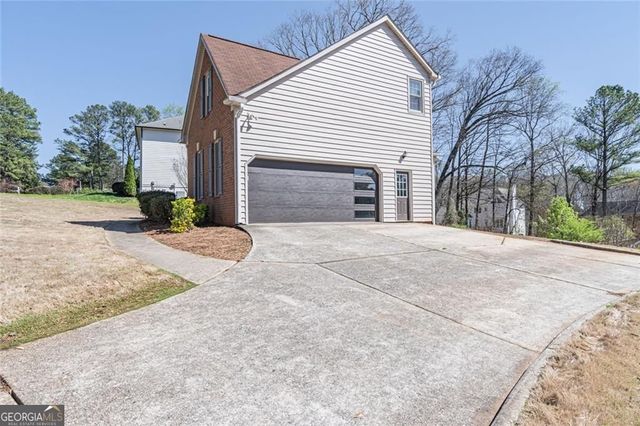 1882 Skidmore Circle, Lawrenceville, GA 30044