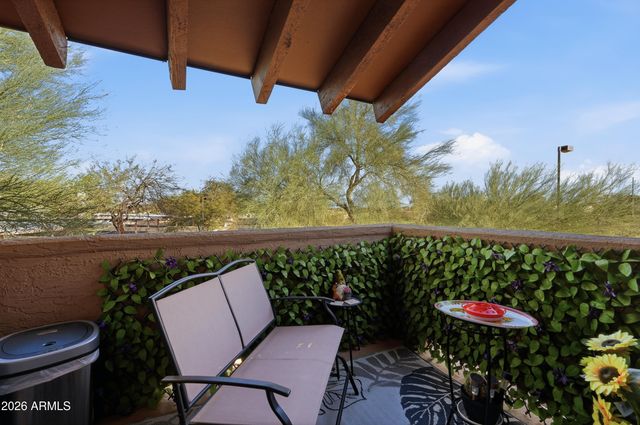 5757 W EUGIE Avenue 2062, Glendale, AZ 85304