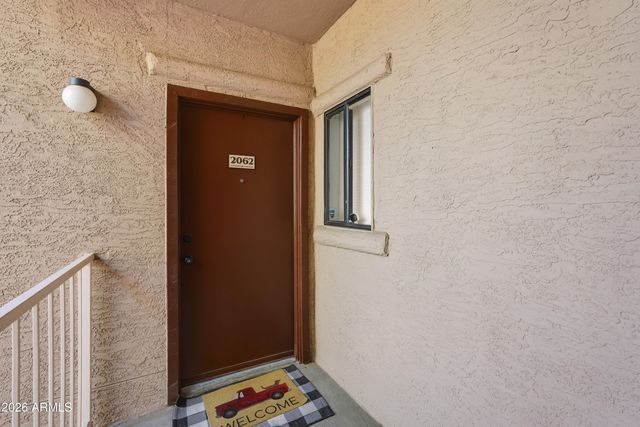 5757 W EUGIE Avenue 2062, Glendale, AZ 85304