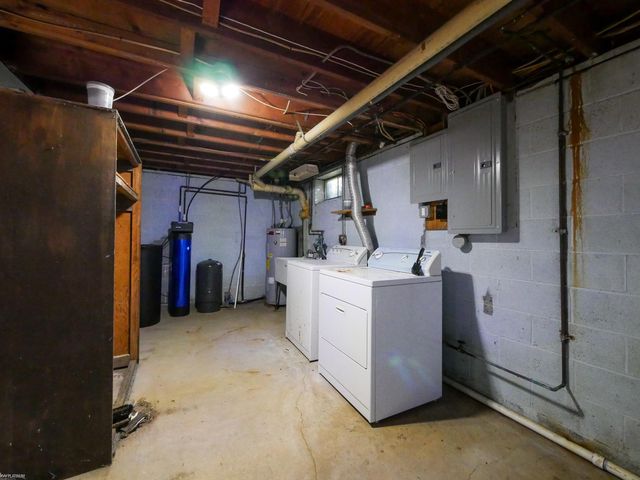 6039 Belle River Road, East China, MI 48054