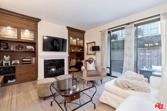 853 Larrabee Street 7, West Hollywood, CA 90069