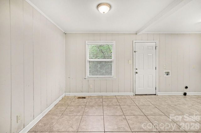 3700 Sargeant Drive, Charlotte, NC 28217