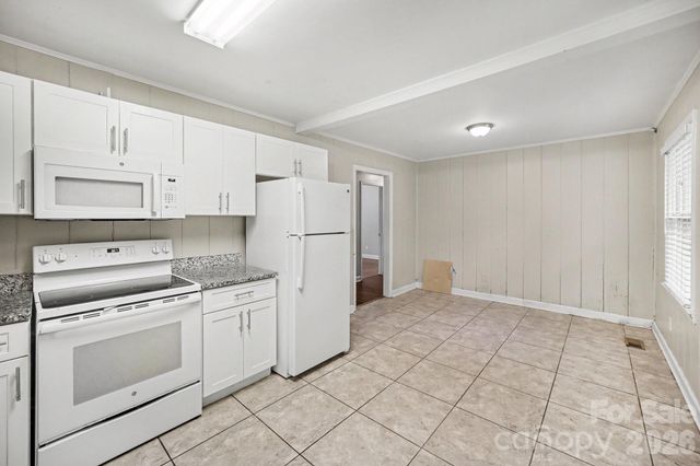 3700 Sargeant Drive, Charlotte, NC 28217
