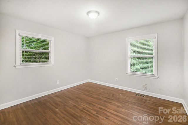 3700 Sargeant Drive, Charlotte, NC 28217
