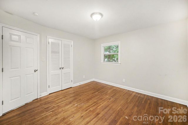 3700 Sargeant Drive, Charlotte, NC 28217