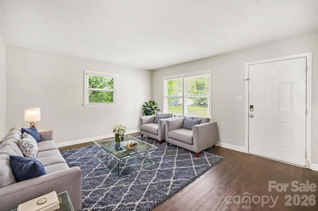 3700 Sargeant Drive, Charlotte, NC 28217