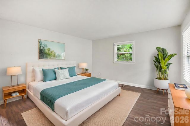 3700 Sargeant Drive, Charlotte, NC 28217