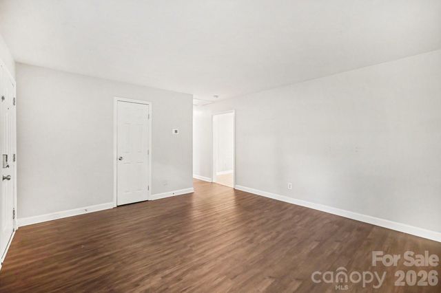 3700 Sargeant Drive, Charlotte, NC 28217