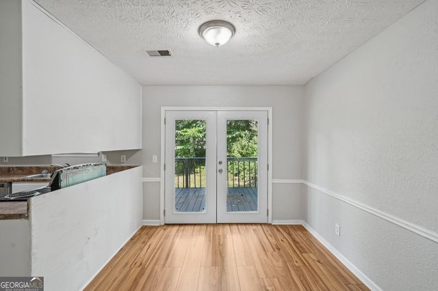 3585 Royal Court, Snellville, GA 30039