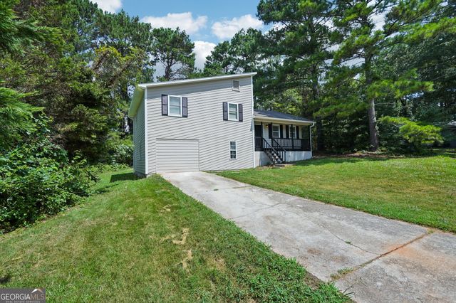 3585 Royal Court, Snellville, GA 30039