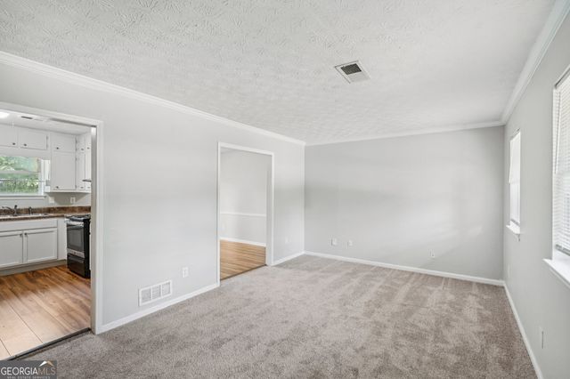 3585 Royal Court, Snellville, GA 30039