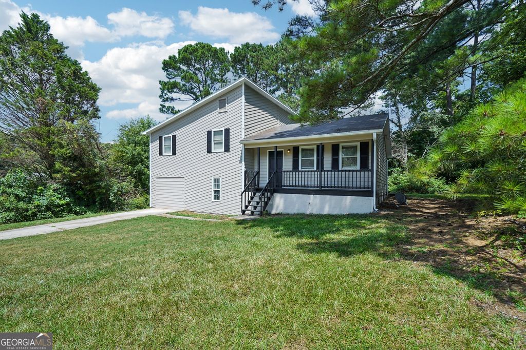 3585 Royal Court, Snellville, GA 30039