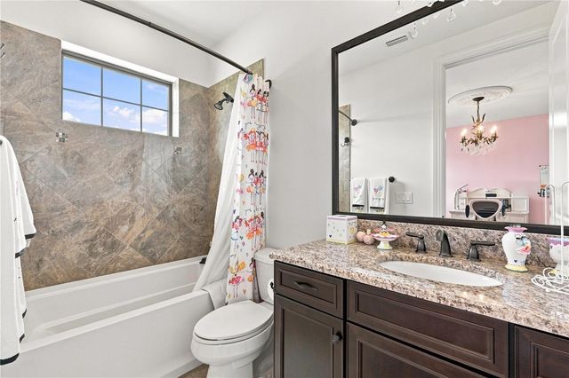 17331 LADERA ESTATES BOULEVARD, Lutz, FL 33548