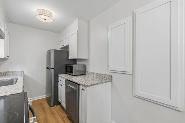 154 Glassy Dr, Inman, SC 29349